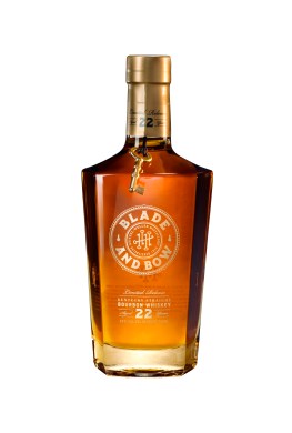 Blade and Bow 22-Year-Old Kentucky Straight Bourbon Whiskey_Bottle shot